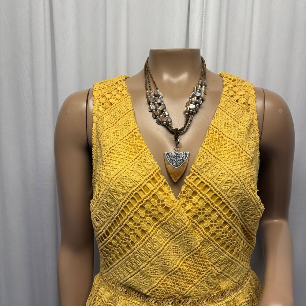 Miami Yellow Crochet Lace Tiered Dress Womens Size Medium Sleeveless Summer - Picture 2 of 9